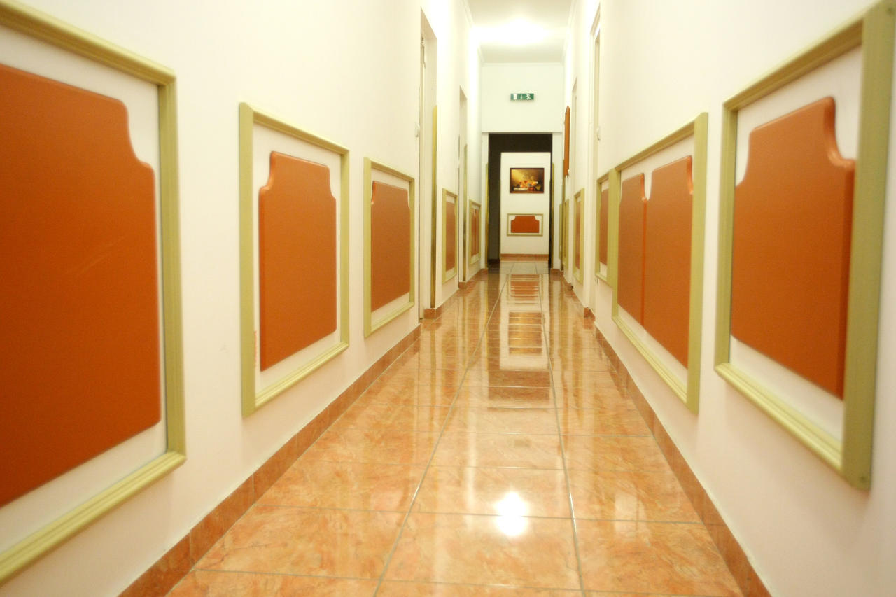 Gozmalom Etterem Es Panzio Bed & Breakfast Kormend Exterior photo